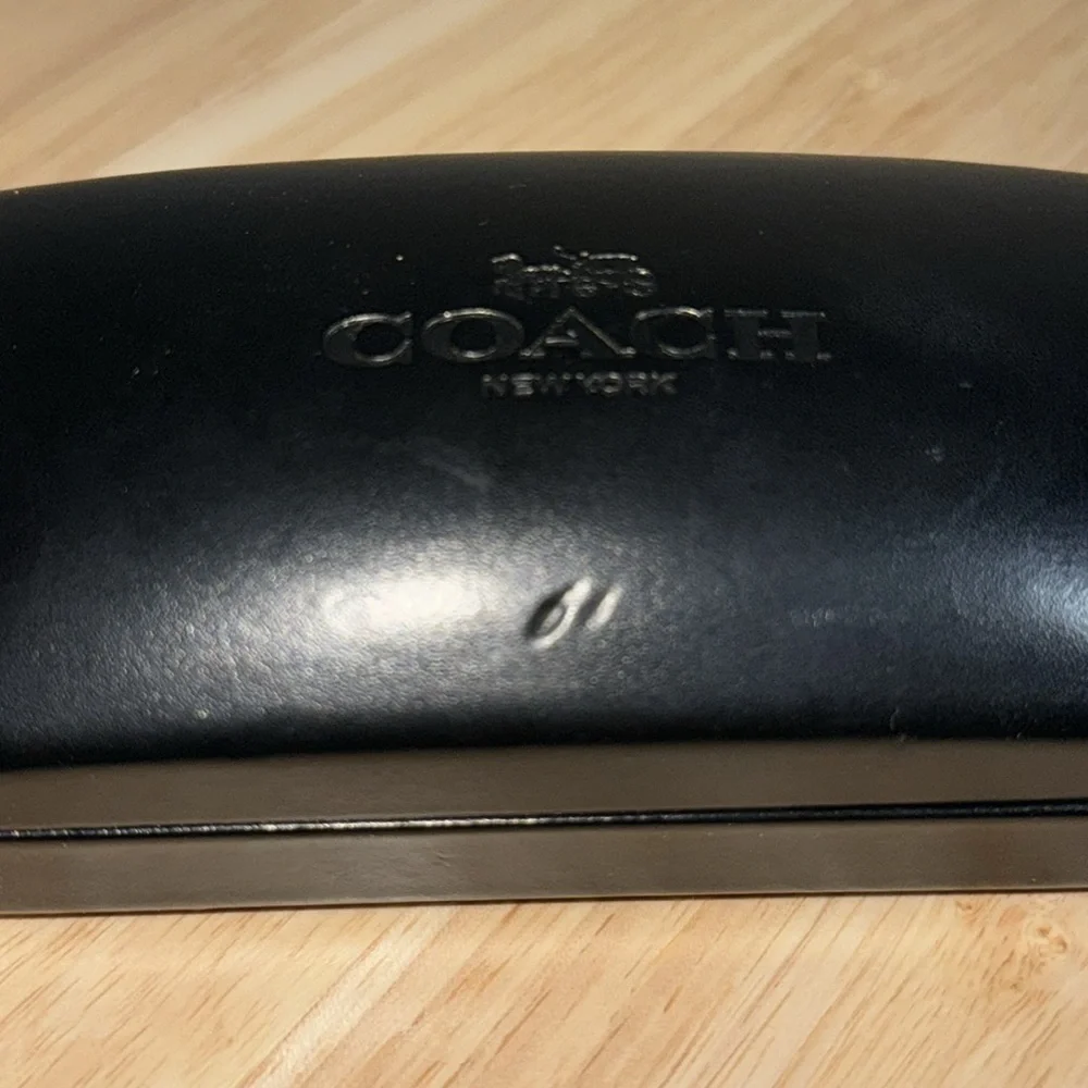 COACH Leather Clam Shell Closure Black Sunglass Eyeglass Case